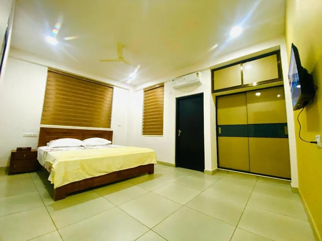Phoenix Residency, Near Mvr Cancer Centre, Vellalassery, Nit, Calicut Mavoor 0*,  India