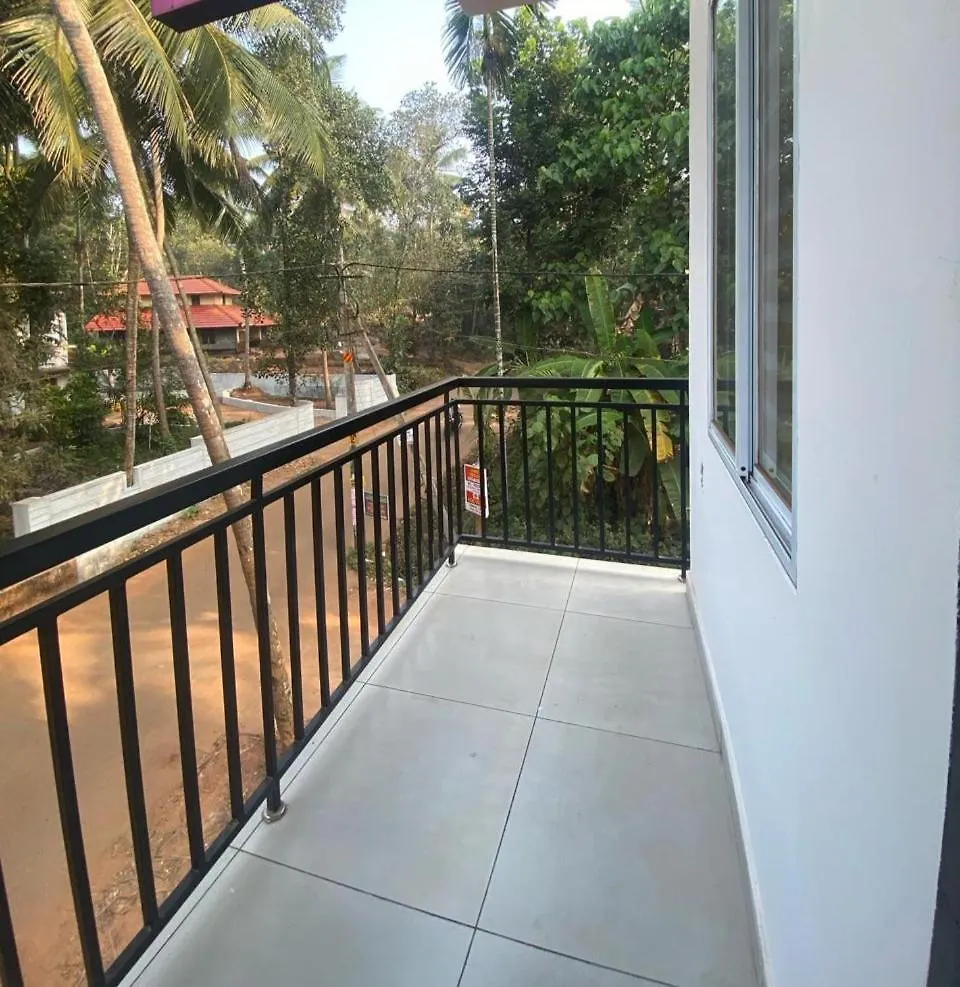 Phoenix Residency, Near Mvr Cancer Centre, Vellalassery, Nit, Calicut Mavoor