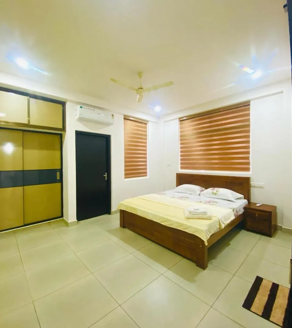 Phoenix Residency, Near Mvr Cancer Centre, Vellalassery, Nit, Calicut Mavoor Apartment